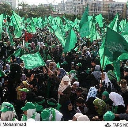 An Israeli strike kills 18 Palestinians in central Gaza as turmoil mounts over food distribution